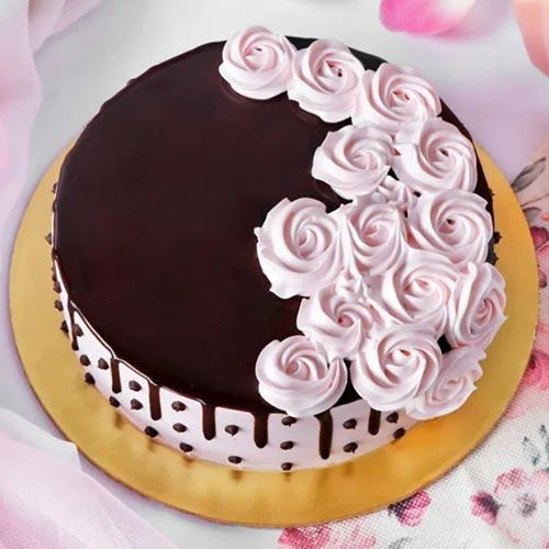 Ultimate Chocolate Fresh Cream Cake