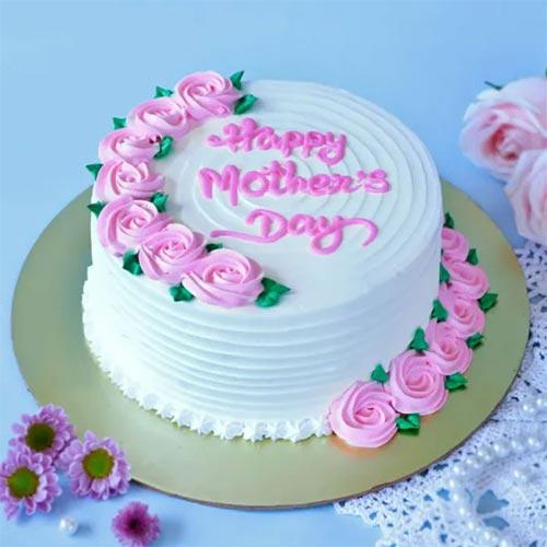 Pineapple Celebration Cake for Mom