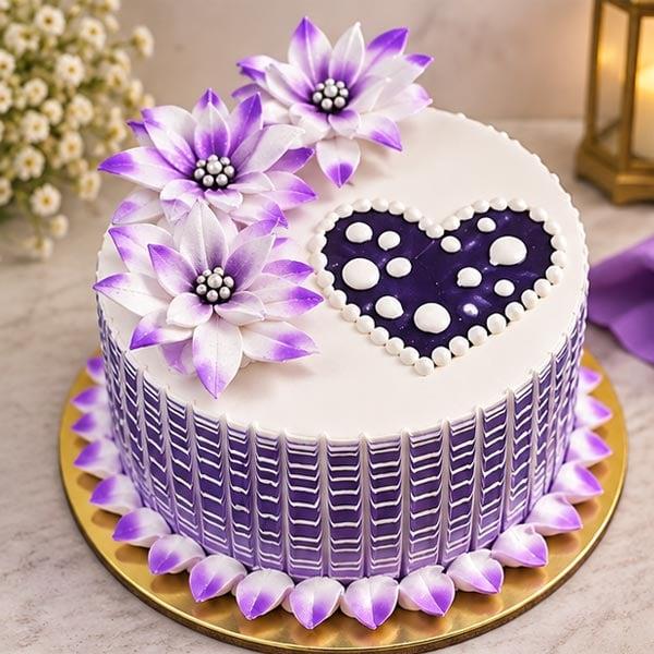 Beautifully crafted Blueberry Floral Cake - 500 gm - Eggless | Creamingo