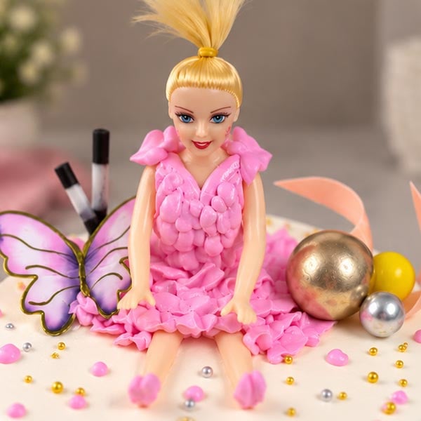 Premium Princess Barbie Doll Butterscotch Cake 4
