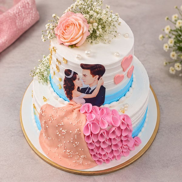 Premium Pineapple Semi-Fondant Cake - Romantic Couple Design 2