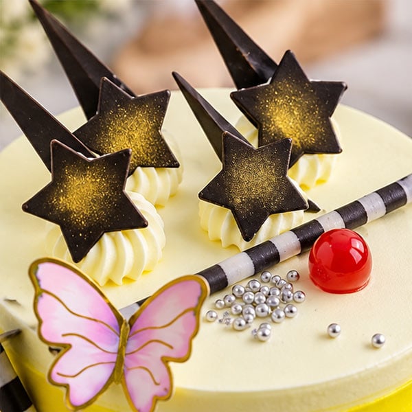 Pineapple Cream Cake with Colourful decorative design 4