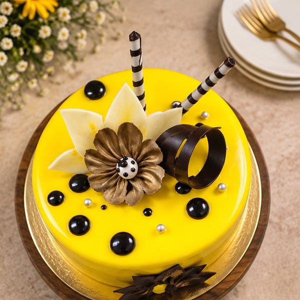 Juicy Pineapple - Fresh & Creamy Celebration Cake 2