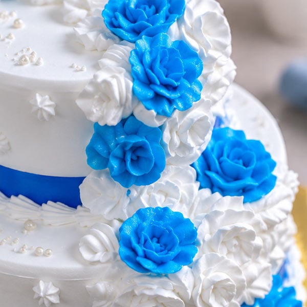 Refreshing Pineapple Floral Two-Tier Cake 4